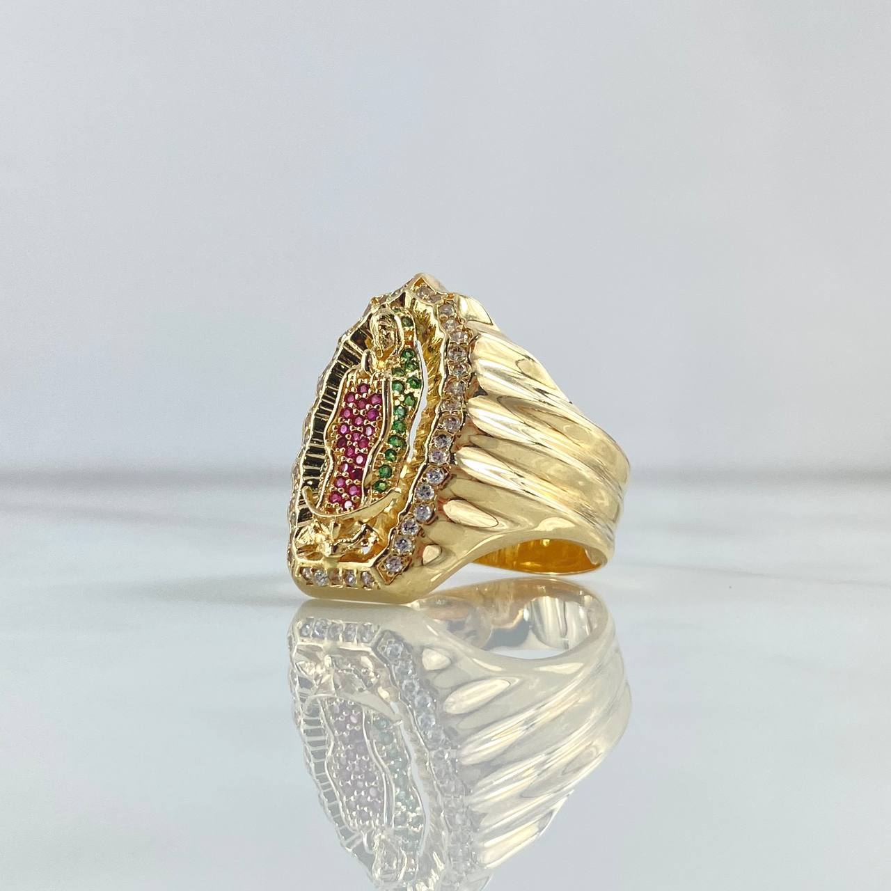 Anillo Virgen Guadalupe 10.45gr / T10 1/2 / Circones Blancos - Verdes - Fucsias Oro Amarillo 18K ©