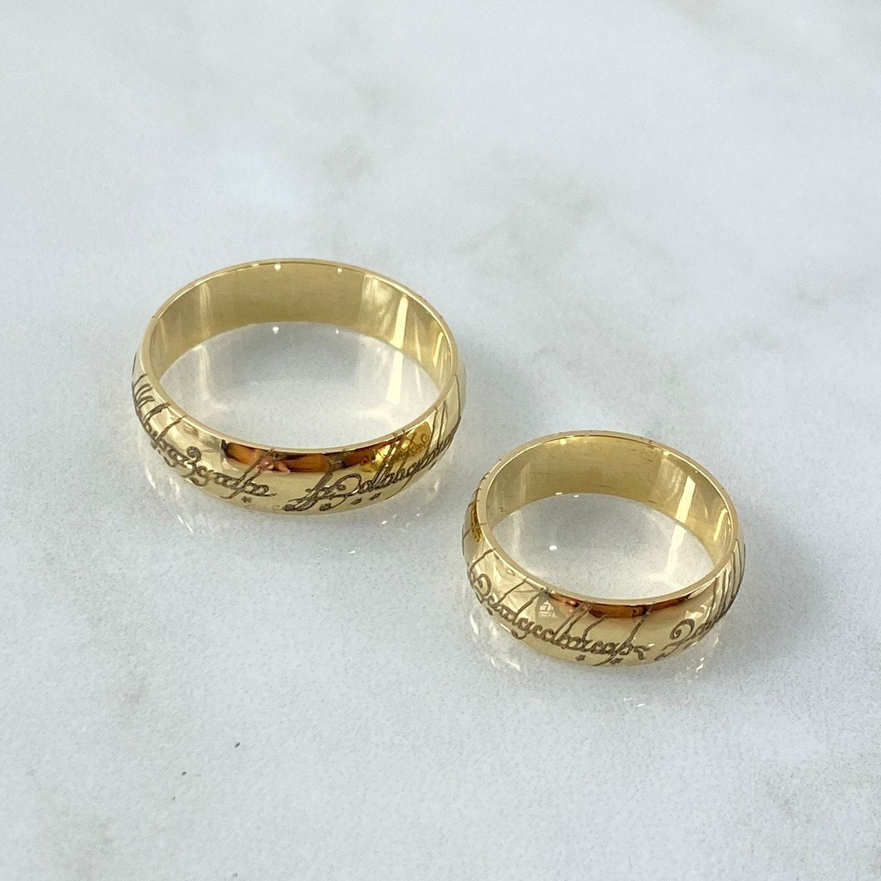 Fabricacion Bajo Pedido Anillo Argollas Media Caña Matrimonio  13gr / Oro Amarillo 18K