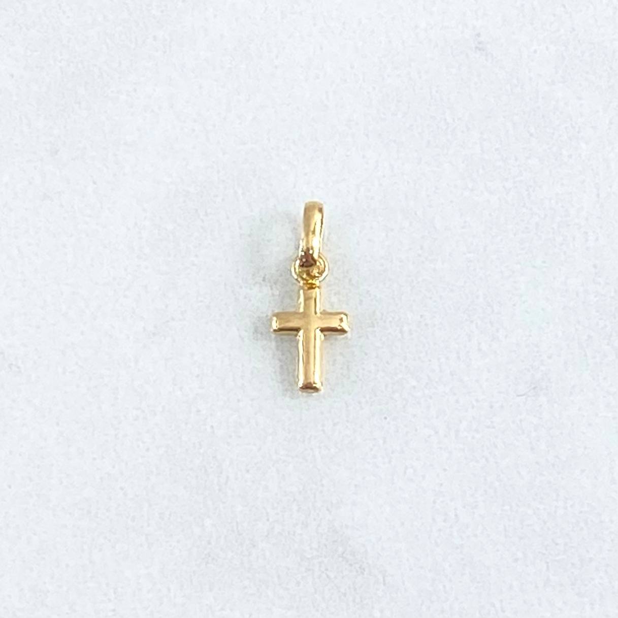 Dije Cruz 0.2gr / 1.3cm / Lisa Oro Amarillo 18K