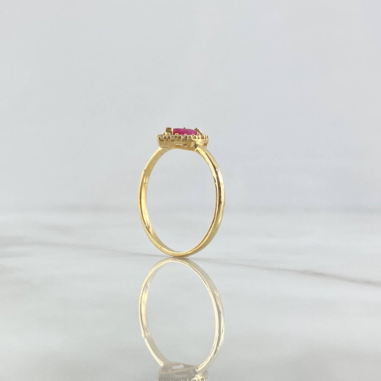 Anillo Gota 2.05gr / T7 1/2 / Circones Blancos - Fucsia Oro Amarillo 18K