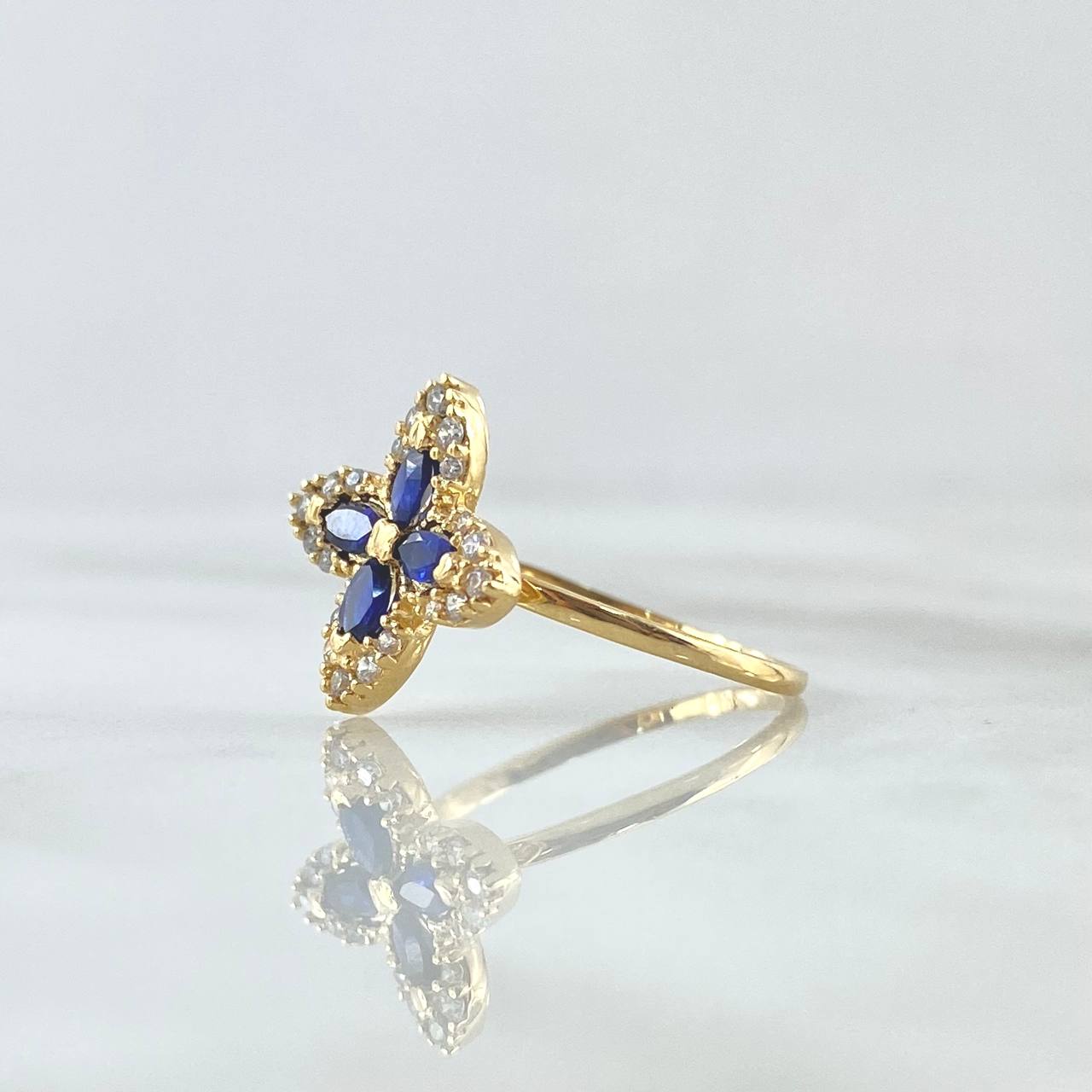 Anillo Flor Cruceta 2.2gr / T7 / Circones Blancos - Azules Oro Amarillo 18K