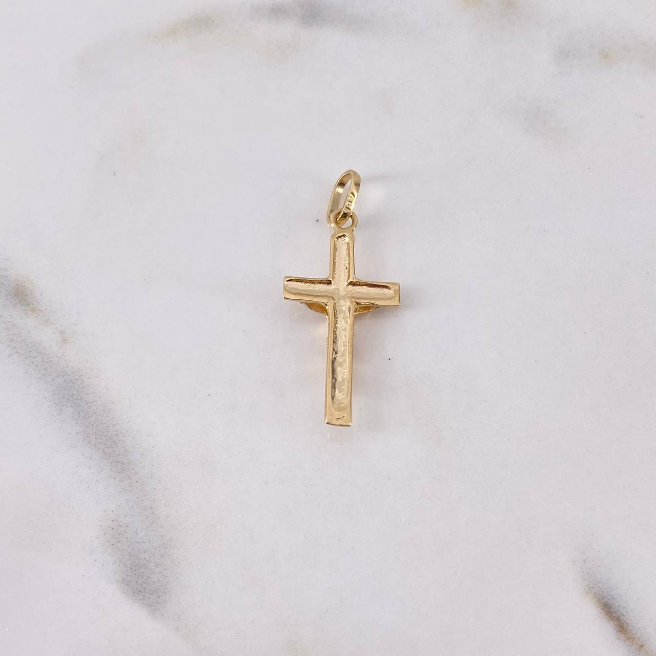 Dije Cruz Cristo 1.35gr / 2.8cm / Liso Oro Amarillo 18K $