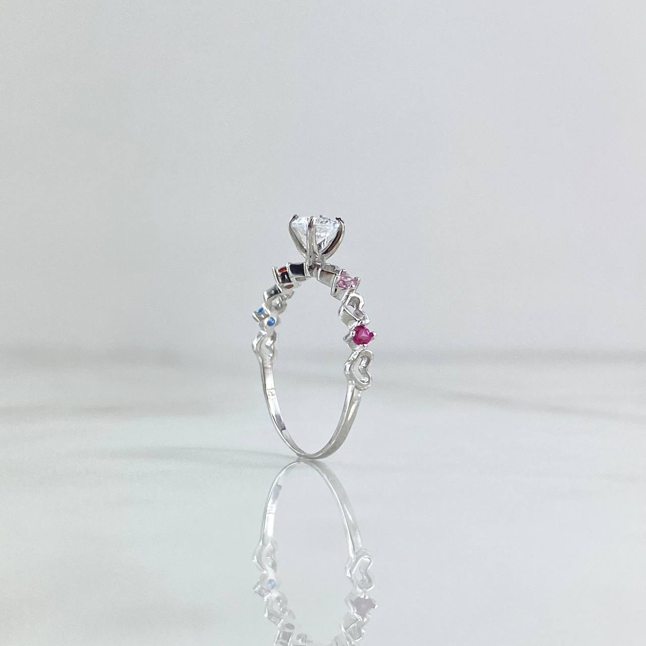 Anillo Solitario Carril de Corazones 1.2gr / T5 1/2 / Circones Blanco Azul Naranjado Rosado Fucsia Oro Blanco 18K