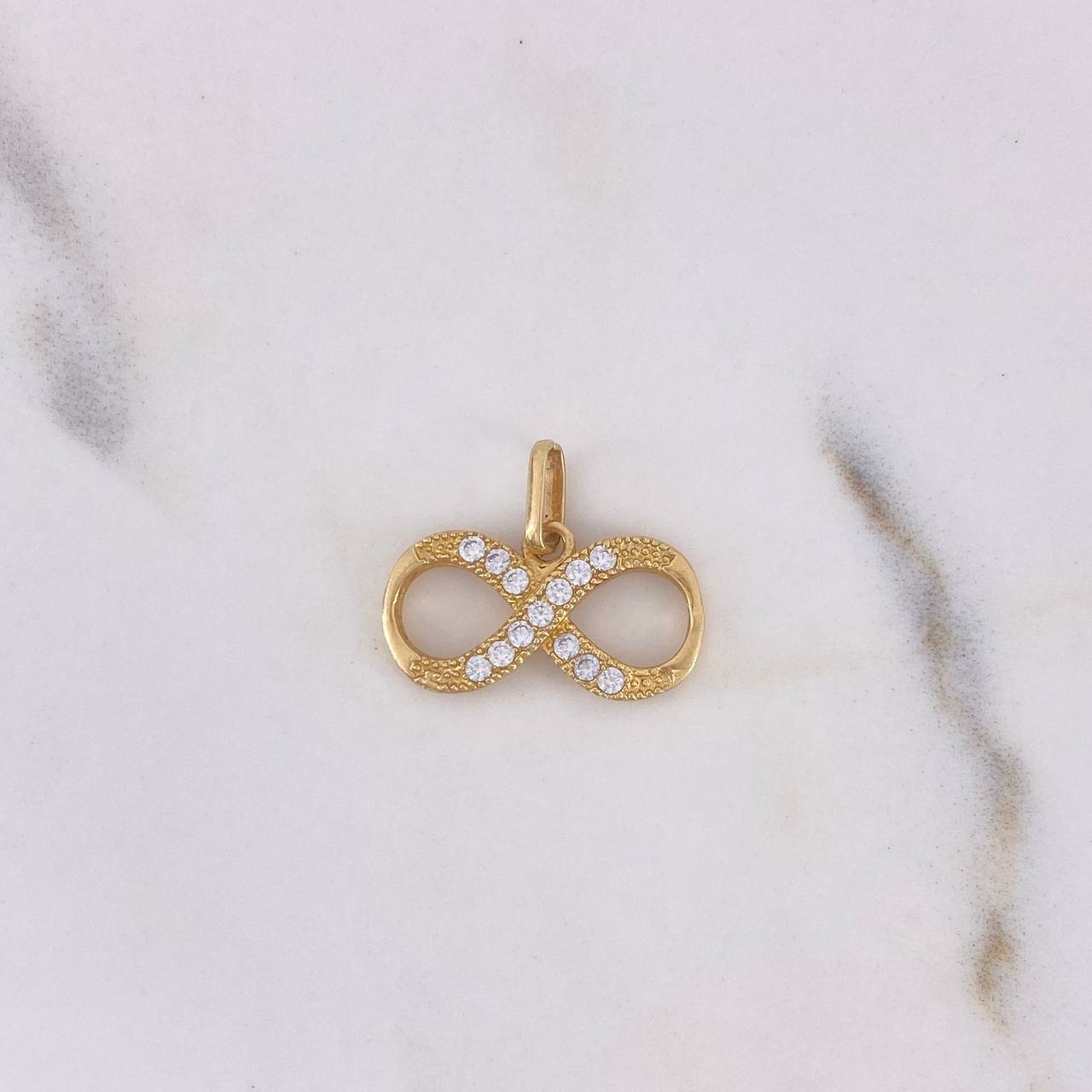 Dije Infinito 1.6gr / 1.5cm / Circones Blancos Oro Amarillo 18K #