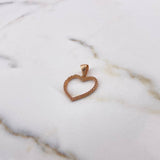 Dije Silueta Corazon 1.6gr / 2.5cm / Circones Blancos Oro Rosa 18K &