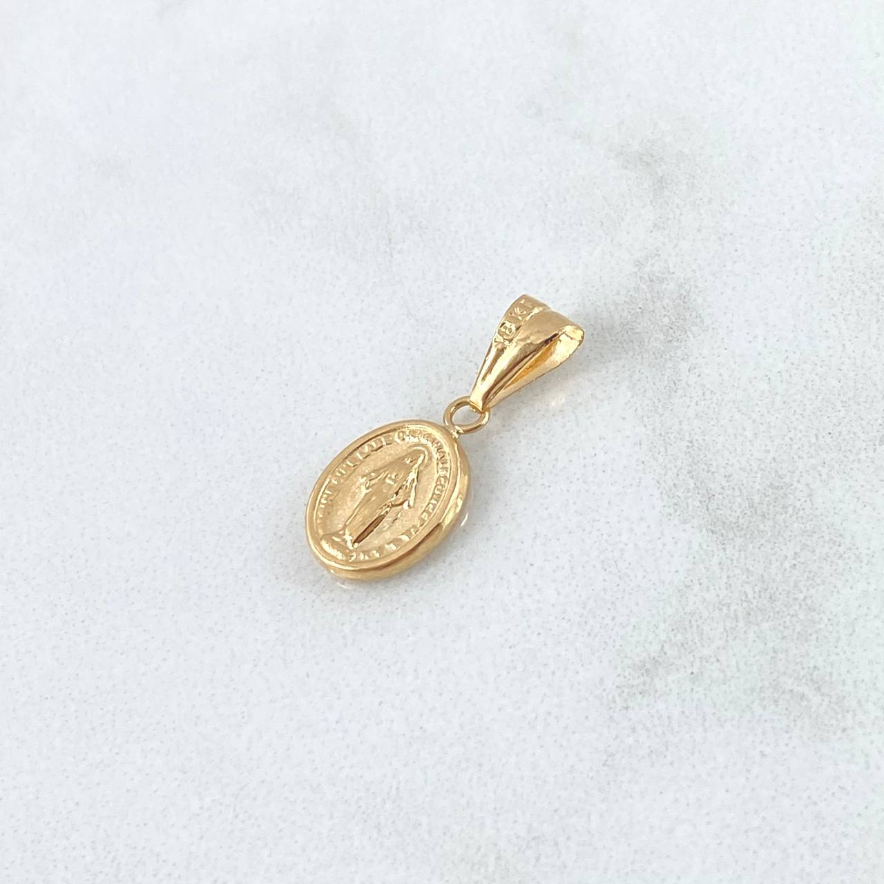 Dije Virgen Milagrosa 0.5gr / 2cm / Troquelado Oro Amarillo 18K