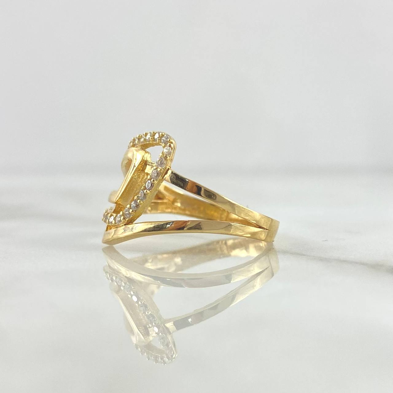 Anillo Rustico Curvas Perpendiculares 4.6gr / T8 / Circones Blancos Oro Amarillo 18K  ©