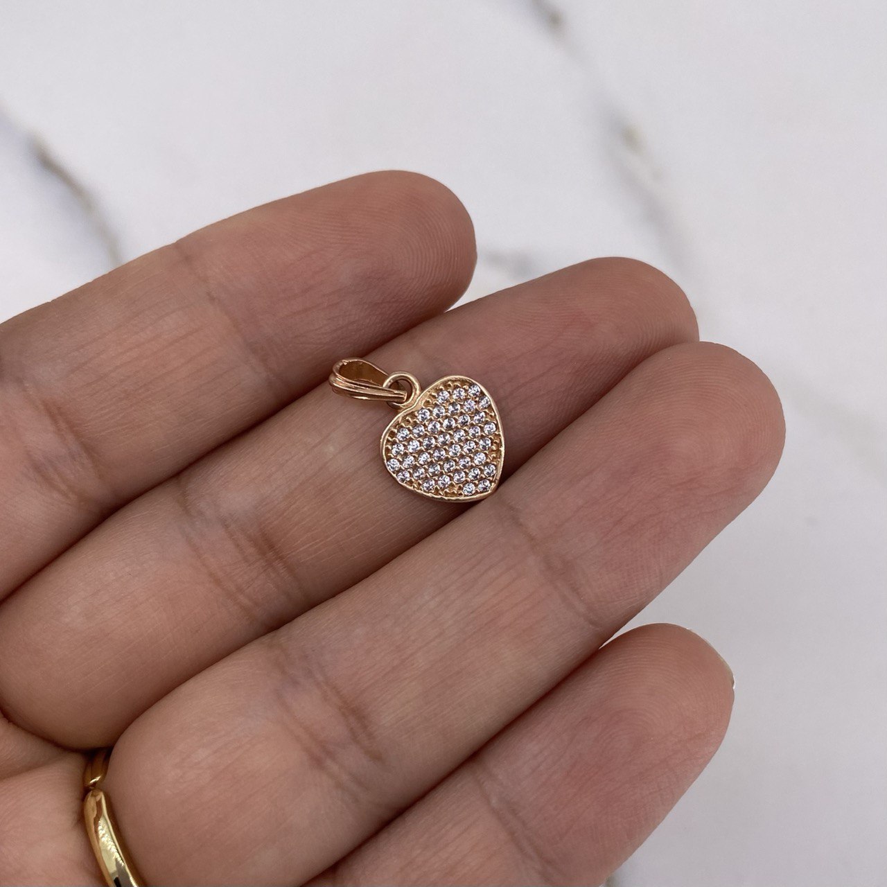 Dije Corazon 1gr / 1.6cm / Circones Blancos Oro Rosa 18K #