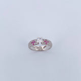 Anillo Solitario 2.9gr / T6 3/4 / Circones Fucsias Blancos Oro Blanco 18K &