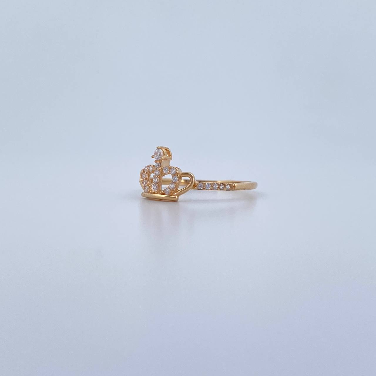 Anillo Corona 1.45gr / T6 1/2 / Circones Blancos Oro Amarillo 18K $