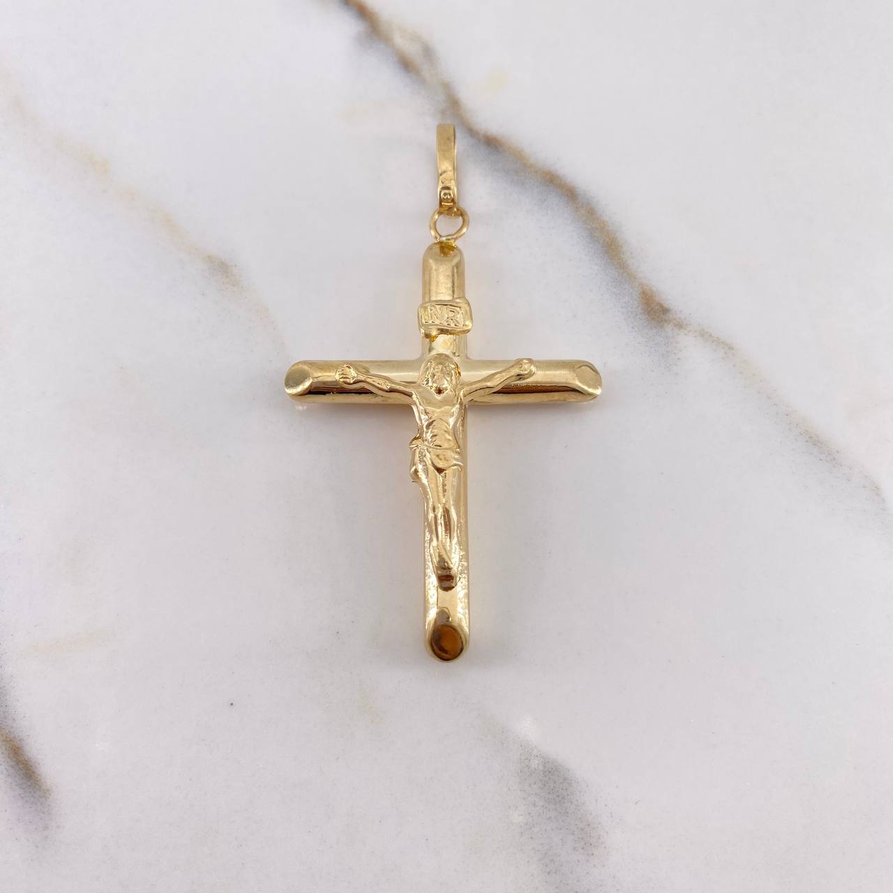 Dije Cruz Cristo 3.4gr / 5.1cm / Puntas Planas Oro Amarillo 18K #