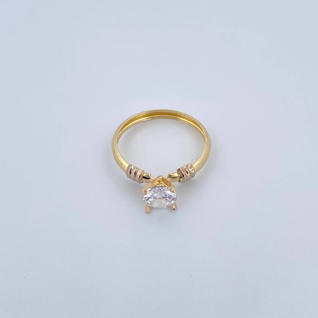 Anillo Solitario 1.4gr / T6 1/2 / Circon Blanco Dos Oros Amarillo Blanco 18K $