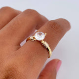 Anillo Solitario 1.4gr / T6 1/2 / Circon Blanco Dos Oros Amarillo Blanco 18K $