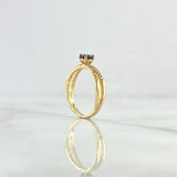 Anillo Solitario En Lazos Cruzados 2.35gr / T6 / Zafiro 06Pts Diamantes Blancos 04Pts Oro Amarillo 18K (Joya) ©