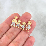 Dije Familia Papá - Mamá - Hijo - Hija 3.65gr / 3cm / Circones Blancos - Sin Cargador Dos Oros Amarillo Blanco 18K