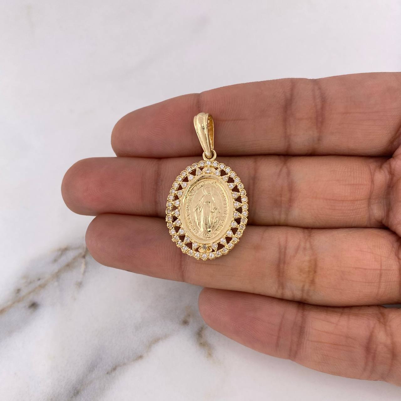 Dije Virgen Milagrosa 4.5gr / 3.3cm / Circones Blancos  Oro Amarillo 18K #