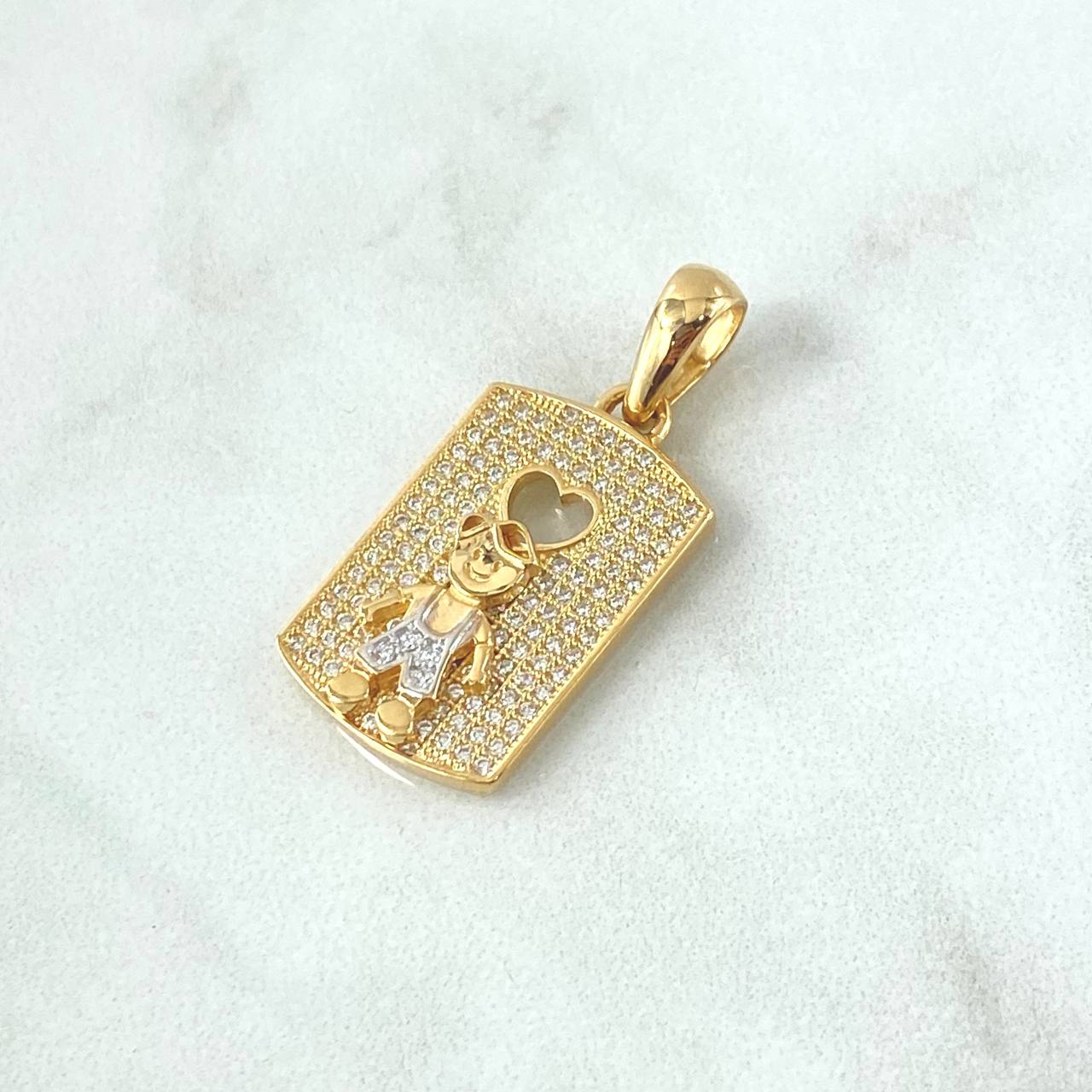 Dije Placa Niño 4.45gr / 3.1cm / Silueta Corazón Circones Blancos Dos Oros Amarillo Blanco 18K