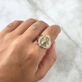 Anillo Virgen Guadalupe Silueta 6.85gr / T8 3/4 / Circones Blancos Verdes Y Fucsias Oro Amarillo 18K *