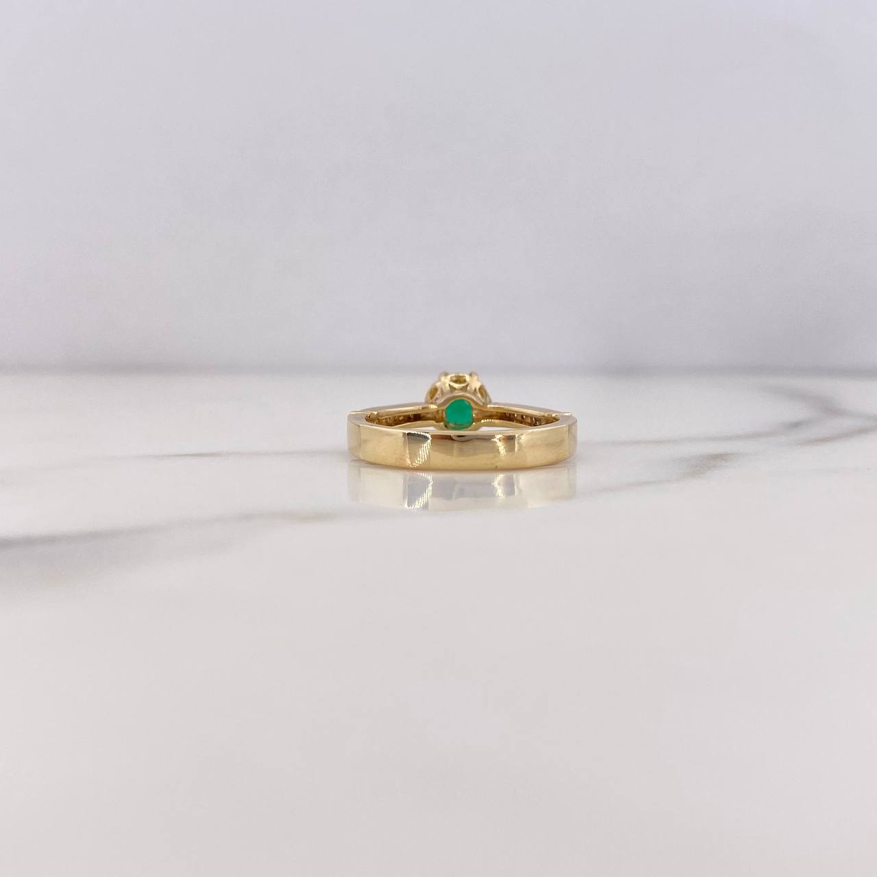 Anillo Solitario 3.35gr / T6 1/2 / Circones Verde Blancos Dos Oros Amarillo Blanco 18K &