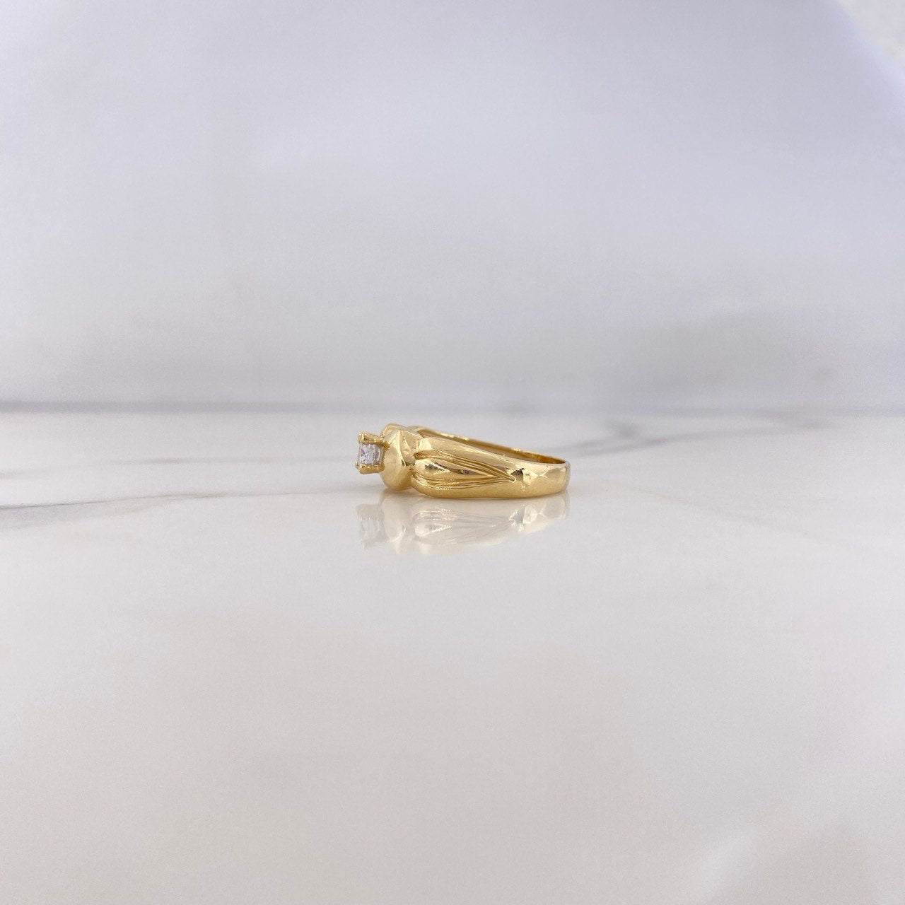 Anillo Solitario Corazones 3.3gr / T6 1/4 / Circon Blanco Oro Amarillo 18K #