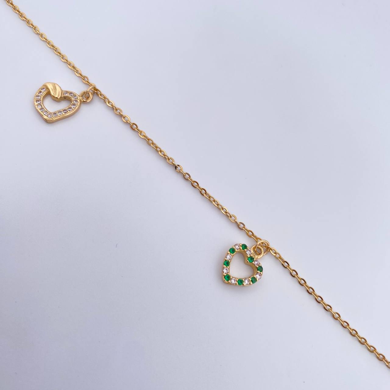 Tobillera Aro Seguido 4.15gr / 25cm / Dijes Corazon Circones Blancos Verdes Oro Amarillo 18K &