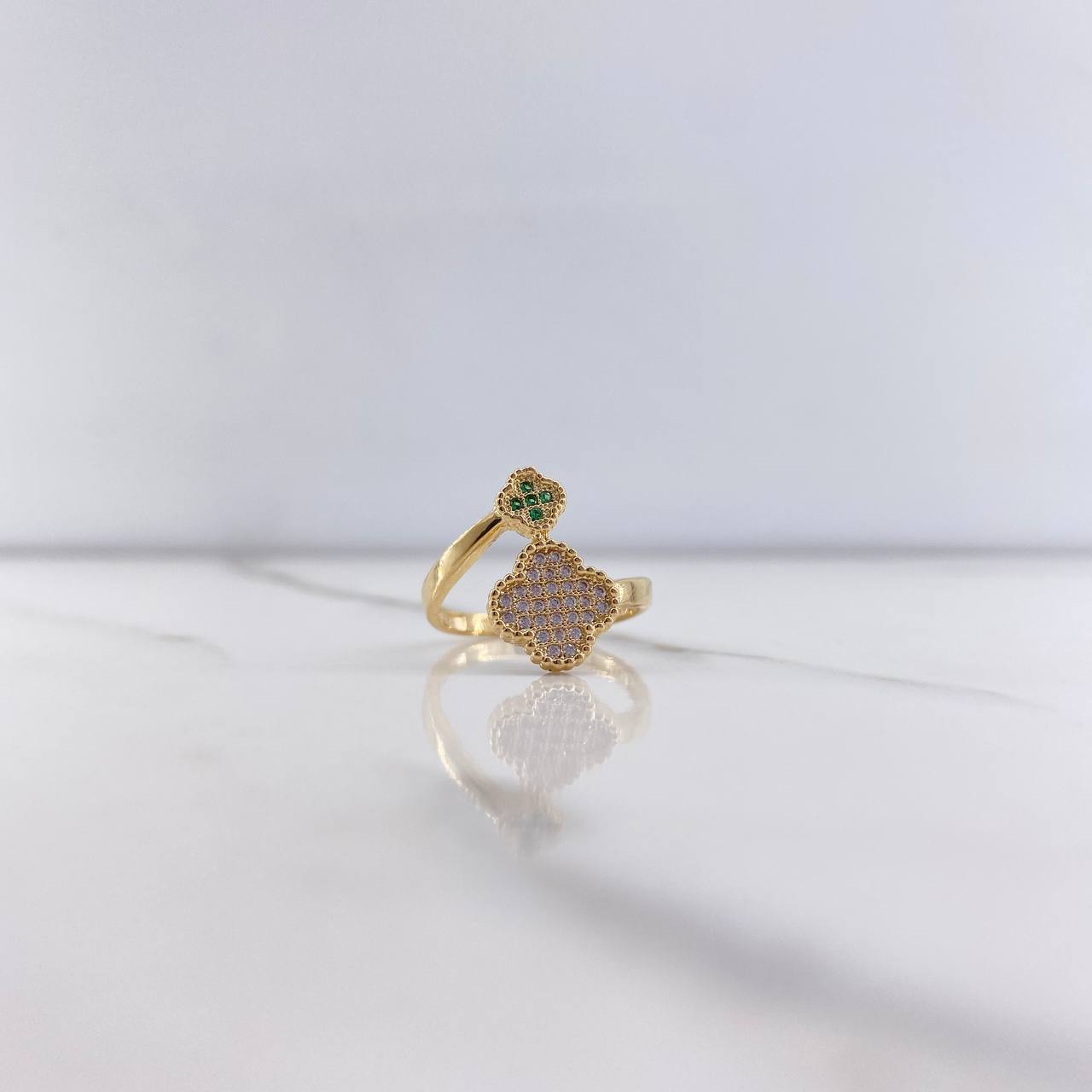 Anillo Trebol Doble 3gr / T6 / Circones Verdes Blancos Oro Amarillo 18K $