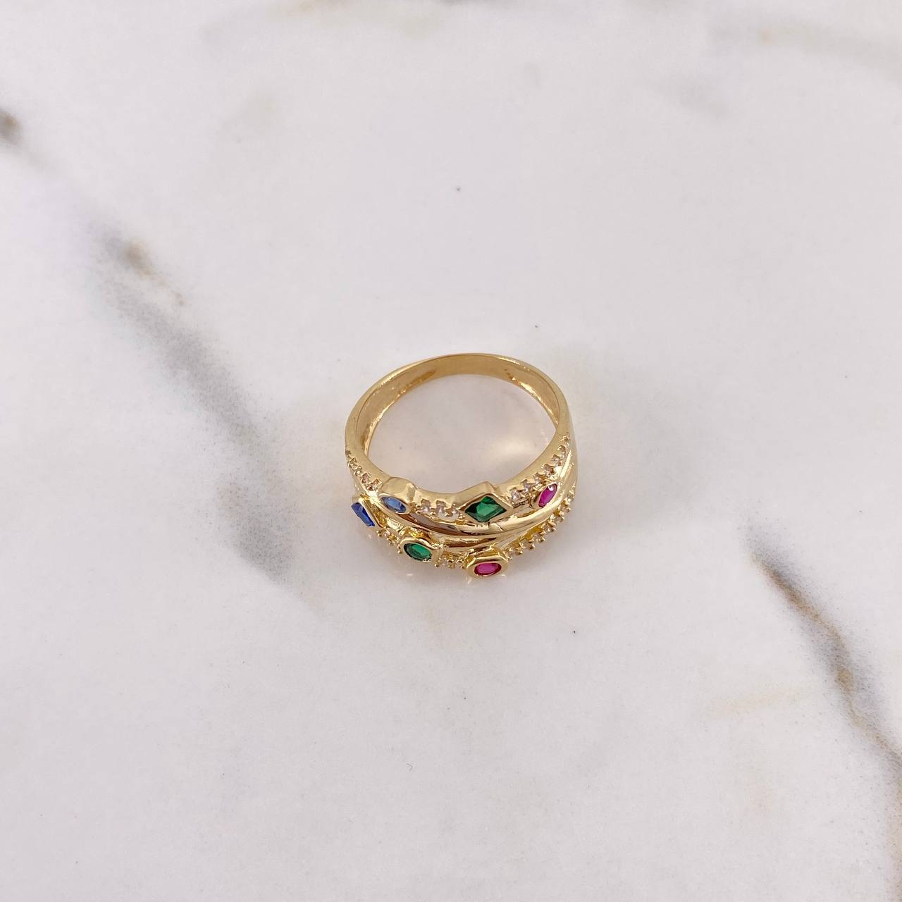 Anillo Banda Elegante 3.6gr / T7 / Circones Verdes Fucsias Azules Blancos Oro Amarillo 18K $