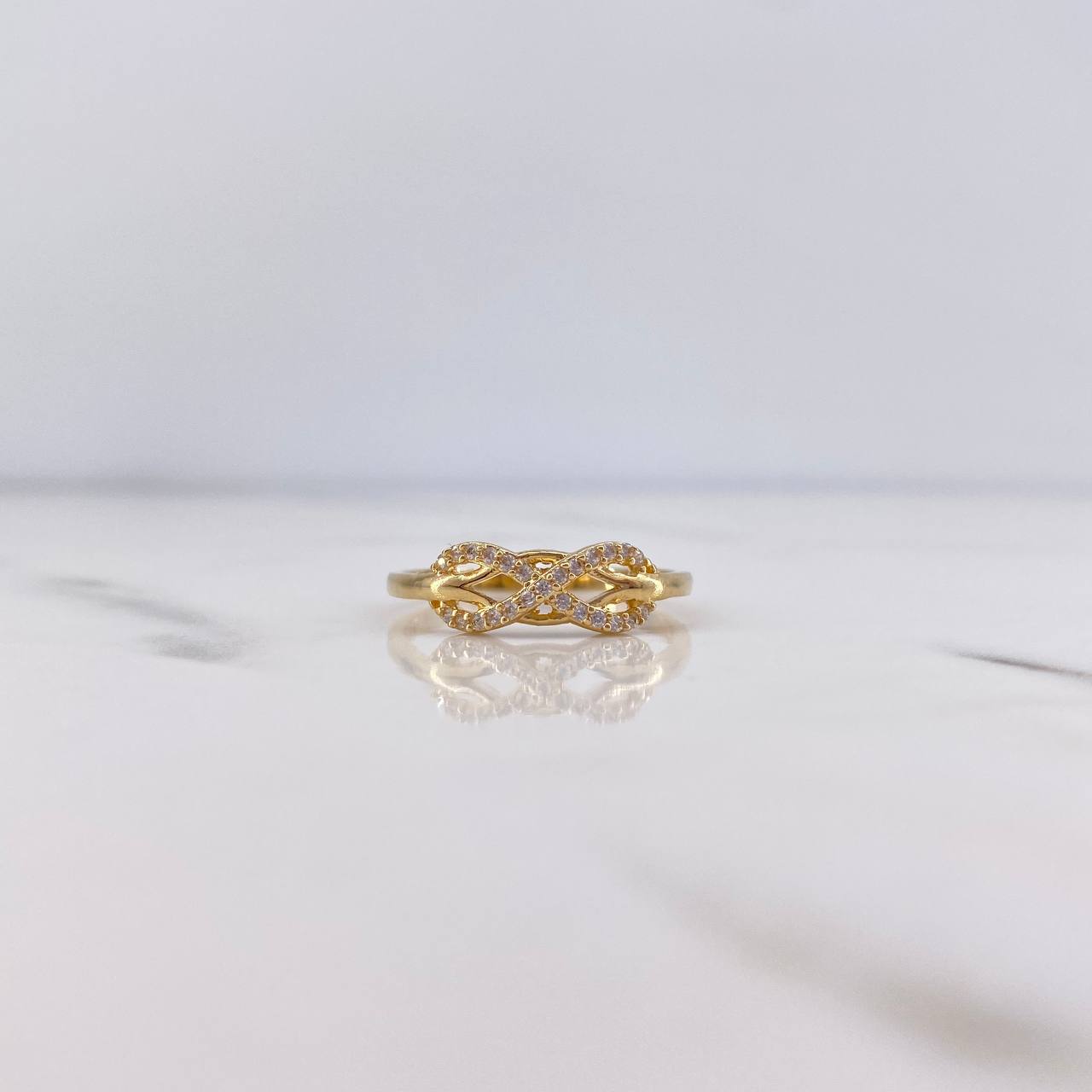 Anillo Infinito Enlazado 2.05gr / T7 3/4 / Circones Blancos Oro Amarillo 18K $