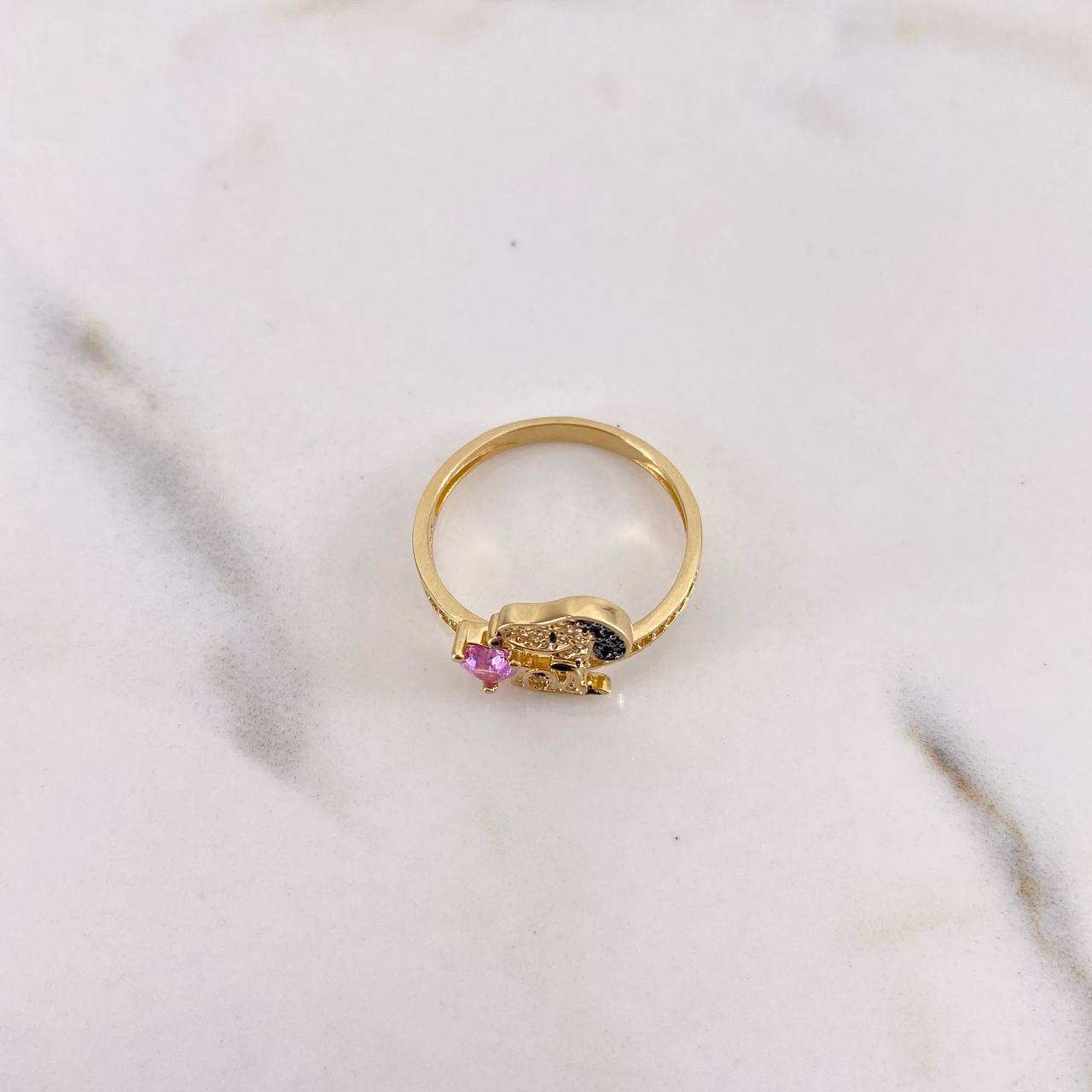 Anillo Perro Corazon 2.8gr / T6 3/4 / Circones Rosado Negros Blancos Oro Amarillo 18K $