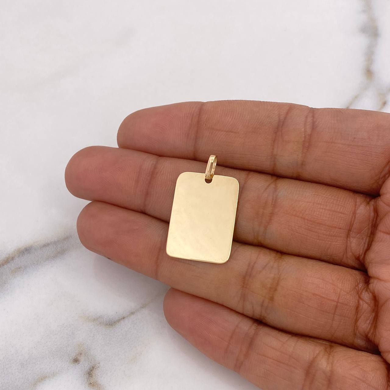 Dije Placa Rectangular 2gr / 2.4cm - 2cm*1.5cm / Oro Amarillo 18K #