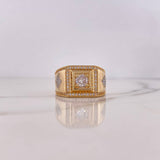 Anillo Rombos Cuadrado 11.75gr / T10 1/4 / Circones Blancos Dos Oros Amarillo Blanco 18K $