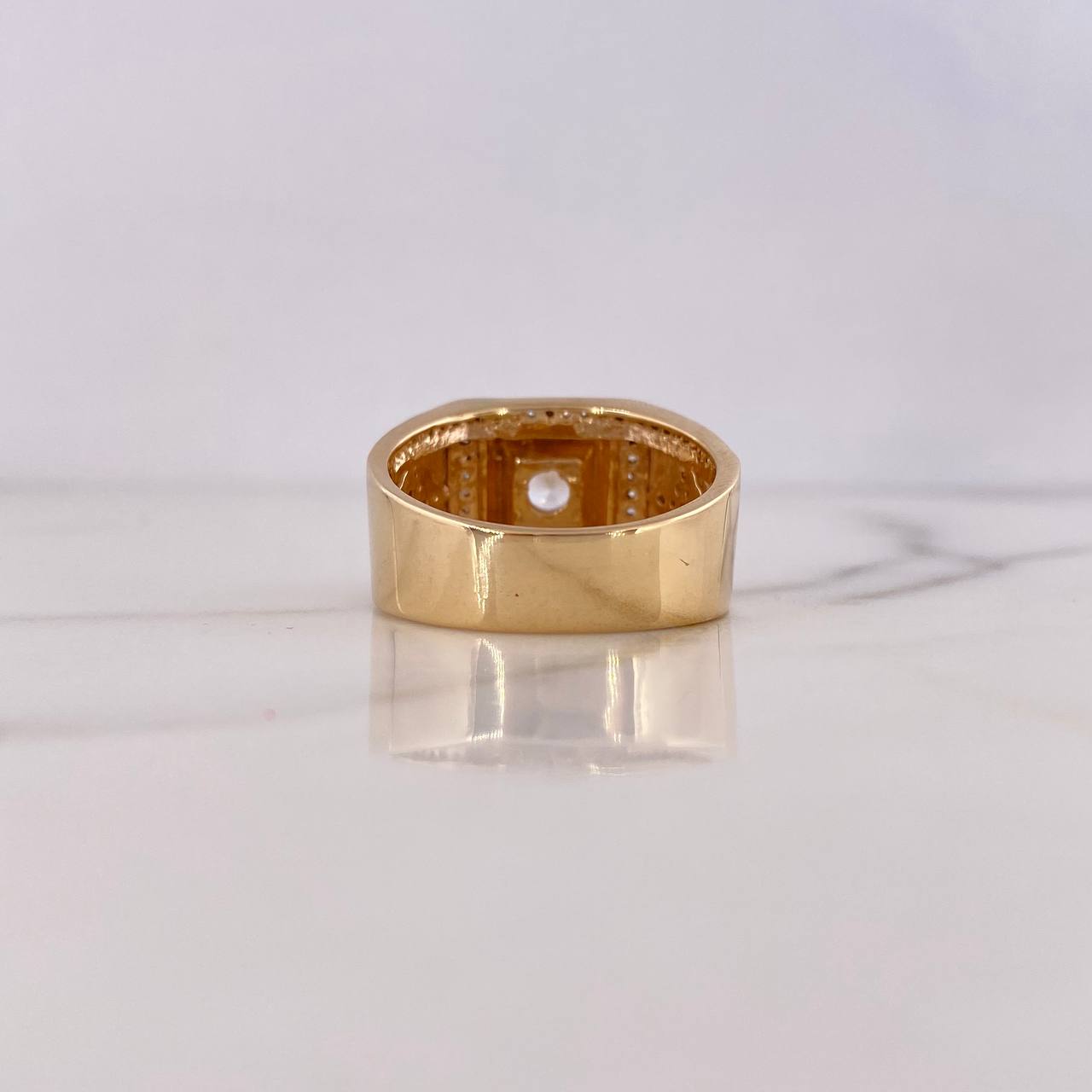 Anillo Rombos Cuadrado 11.75gr / T10 1/4 / Circones Blancos Dos Oros Amarillo Blanco 18K $