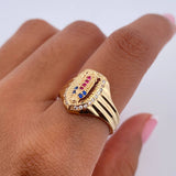 Anillo Virgen Guadalupe 4.45gr / T6 / Circones Fucsias Azules Blancos Oro Amarillo 18K $