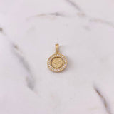 Dije Medalla San Benito 2.05gr / 2.2cm / Circones Blancos Oro Amarillo 18K $