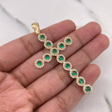 Dije Cruz Tupida 5.05gr / 6cm / Circones Verdes Blancos Oro Amarillo 18K $