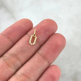 Dije Letra U 0.3gr/1.3cm Circones Blancos Oro Amarillo (Oferta)