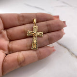 Dije Cruz Cristo 3.09gr / 3.6cm / Oro Amarillo 18K $