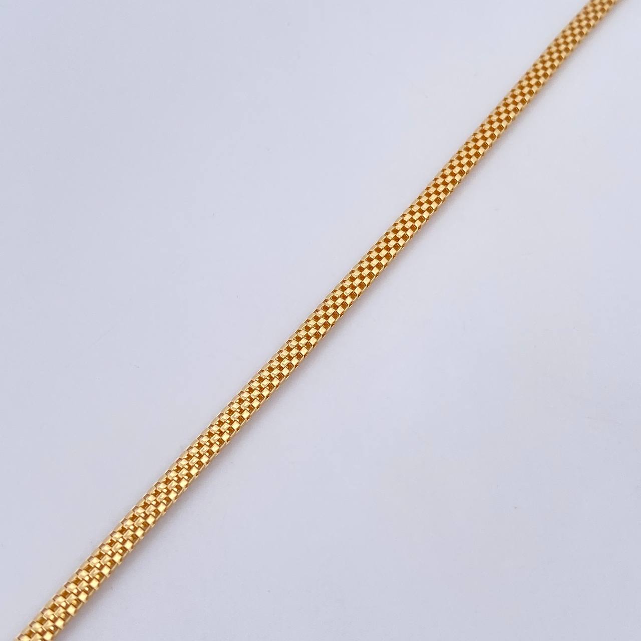 Pulso Serpiente 3.25gr / 18.7cm / 2.4mm Oro Amarillo +3 18K $