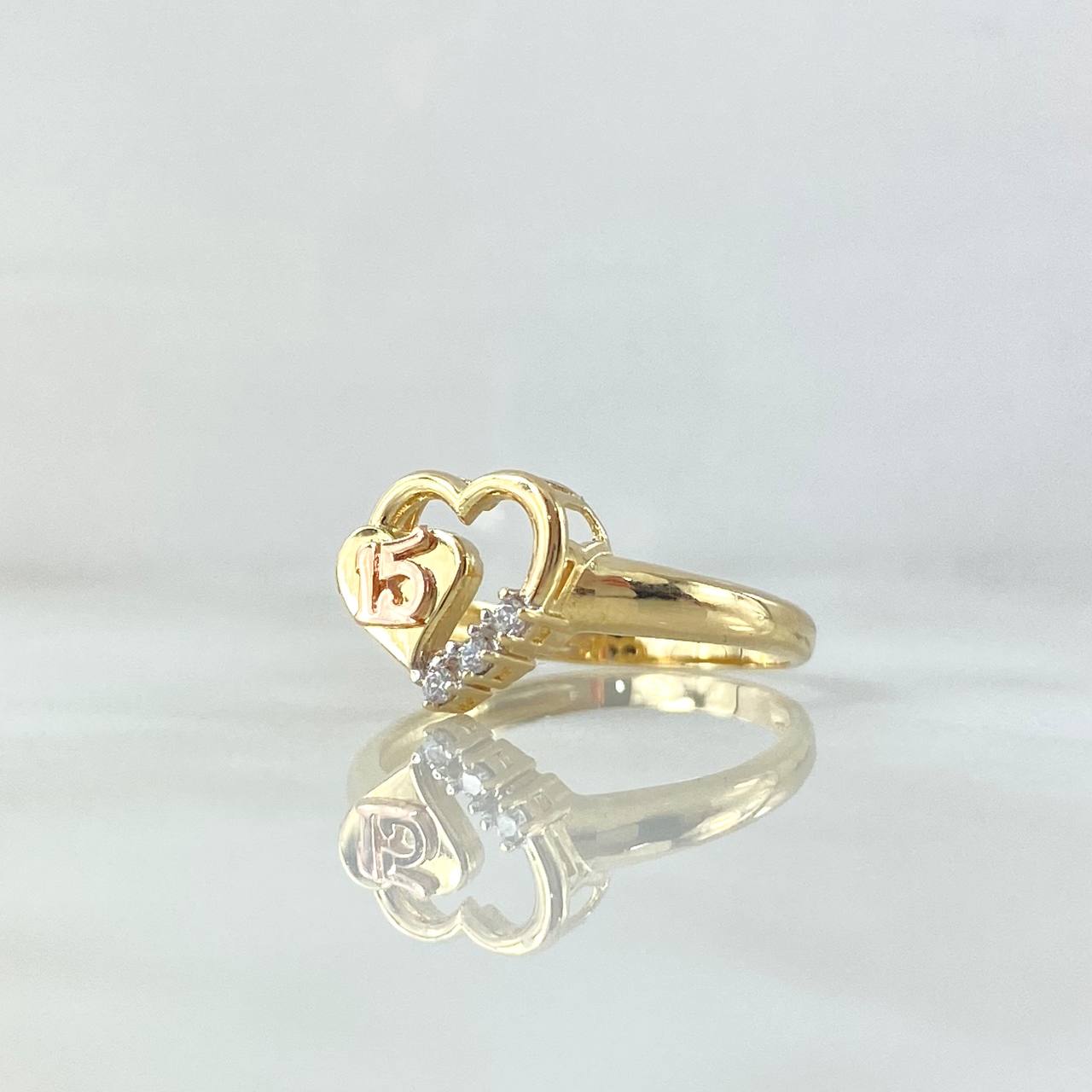 Anillo 15s Corazon 2.55gr-T8 1/4 Circones Blancos Dos Oros Amarillo Rosa