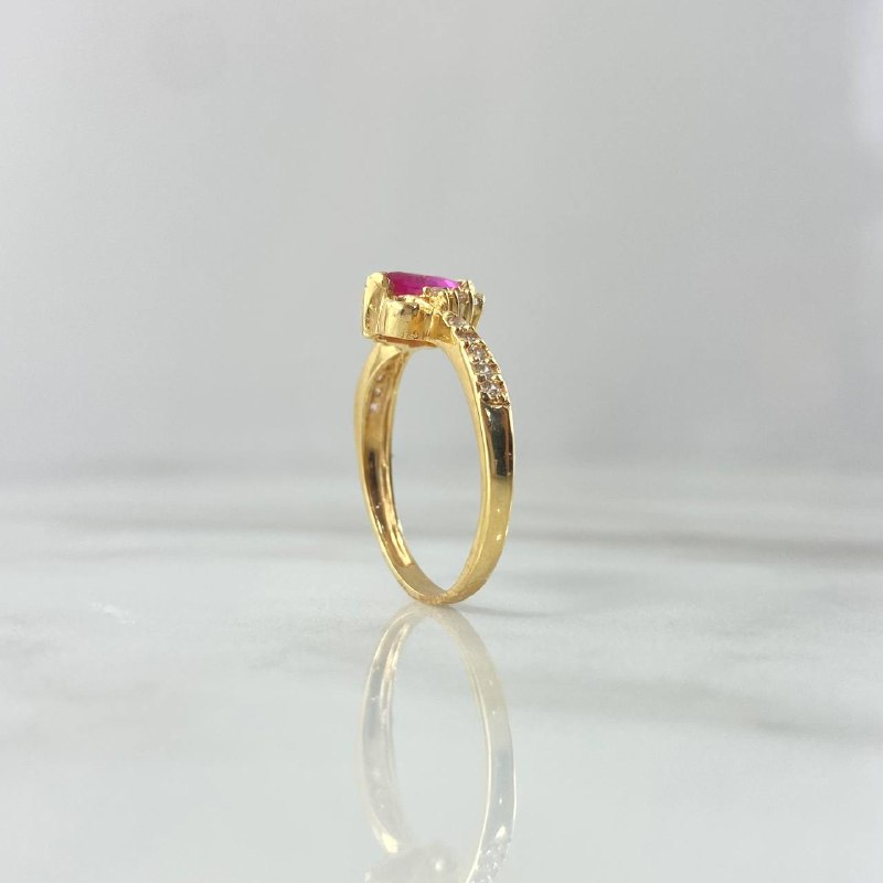 Anillo Marquesa Basteada 2.25gr / T5 3/4 / Circones Blancos-Fucsia Oro Amarillo