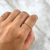 Anillo Mitad Esferas 1.2gr / T7 1/4 / Liso Oro Amarillo 18K *