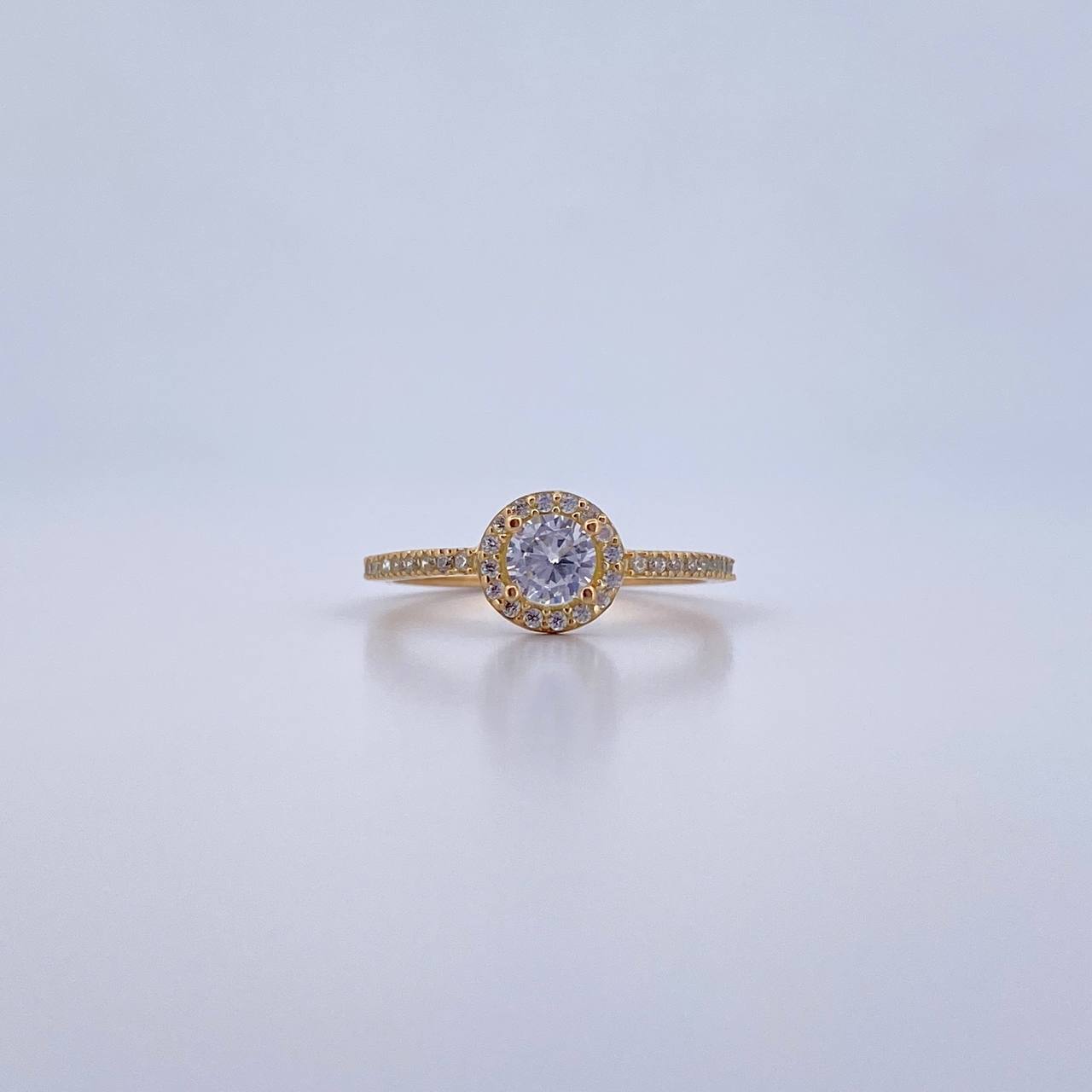 Anillo Halo Solitario Churumbela 2.05gr / T4 3/4 / Circones Blancos Oro Amarillo 18K &