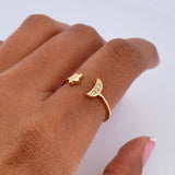 Anillo Abrazo Estrella Luna 1.6gr / T6 1/4 / Circones Blancos Oro Amarillo 18K &