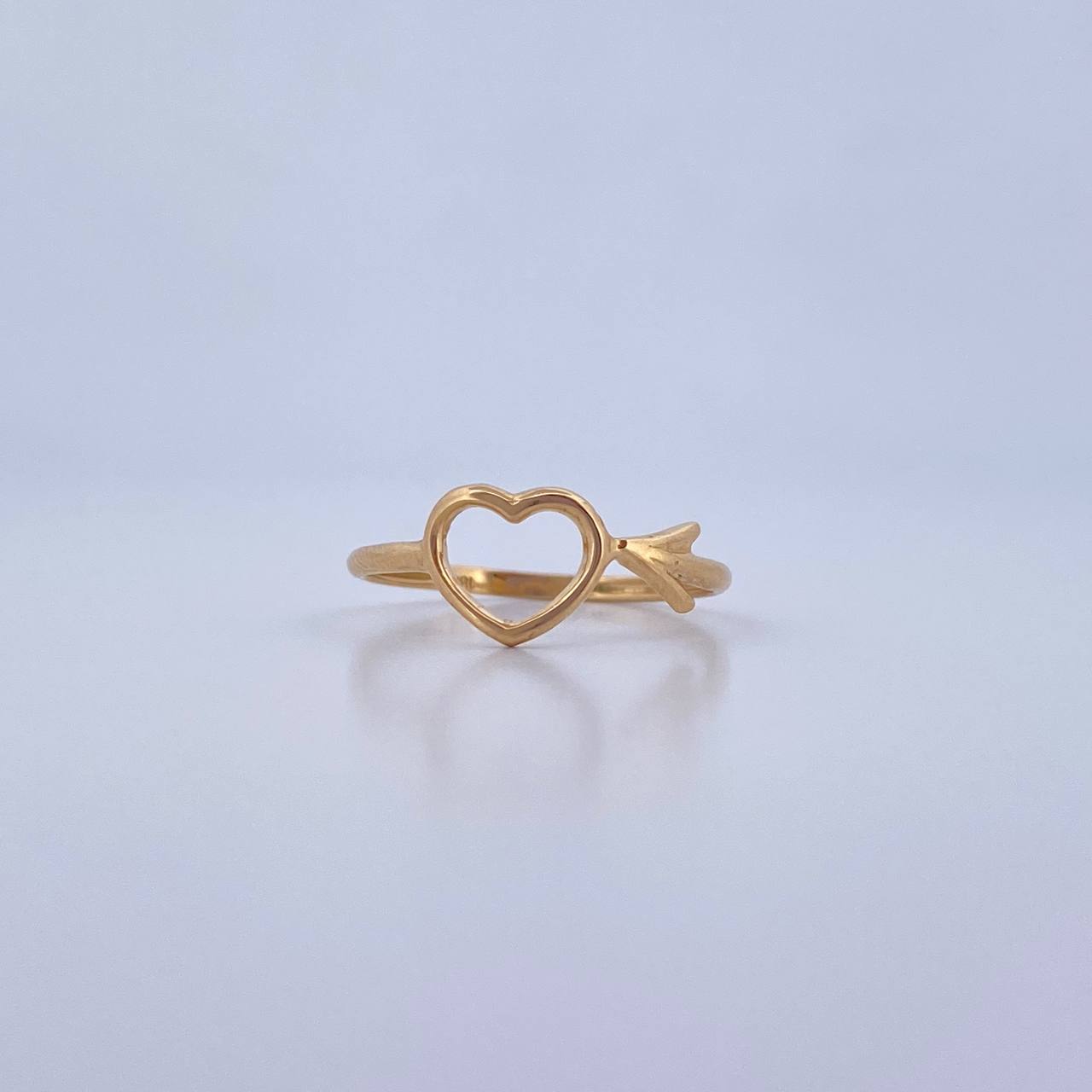 Anillo Silueta Corazon 1.3gr / T7 1/4 / Liso Oro Amarillo 18K &