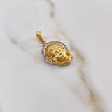 Dije Rostro Virgen Maria 3.4gr / 2.8cm / Circones Blancos Oro Amarillo 18K $