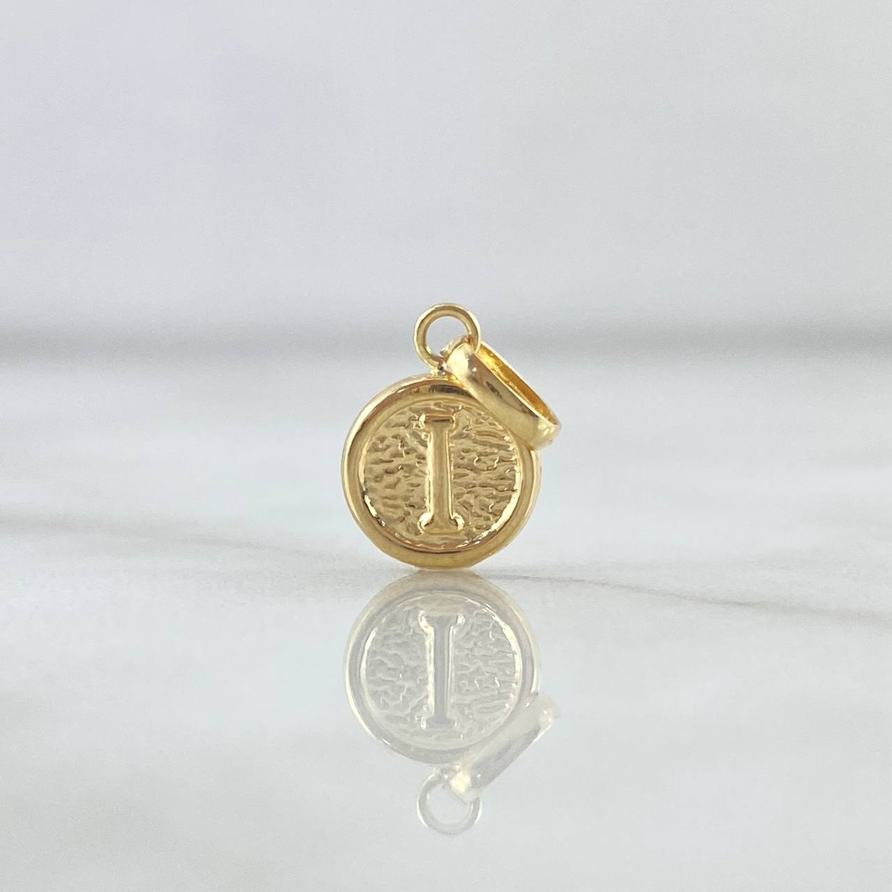 Dije Letra I 0.35gr / 1.5cm / Circulo Texturizado - Cargador Liso Oro Amarillo 18K