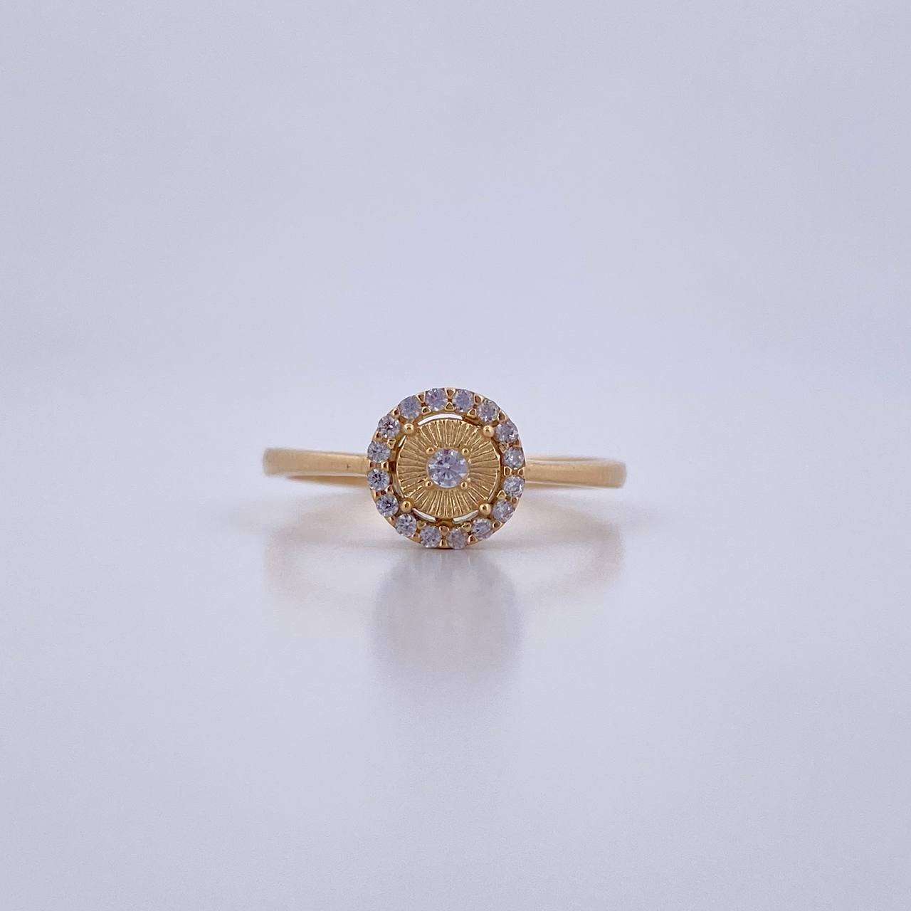 Anillo Circulo 1.7gr / T4 3/4 / Circones Blancos Oro Amarillo 18K &