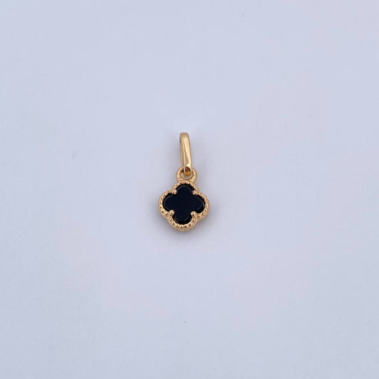 Dije Trebol VCyA 0.8gr / 1.5cm / Onix Negra Oro Amarillo 18K &