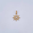 Dije Estrella Cardinal 1.6gr / 2.1cm / Circones Blancos Oro Amarillo 18K &