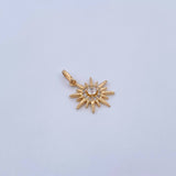 Dije Estrella Cardinal 1.6gr / 2.1cm / Circones Blancos Oro Amarillo 18K &